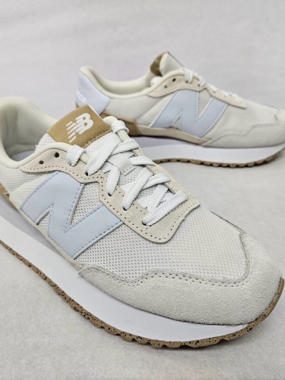 New Balance 237 Sneakers NEW in box